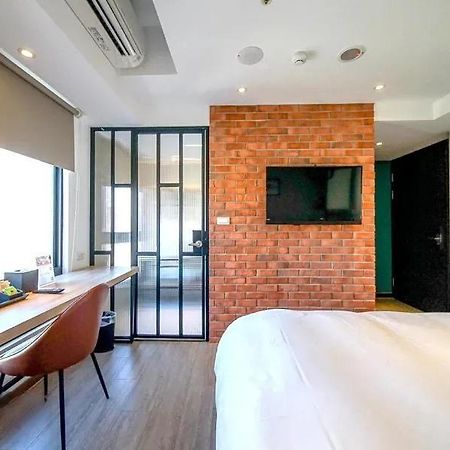 City Center Hotel Tajcshung Kültér fotó