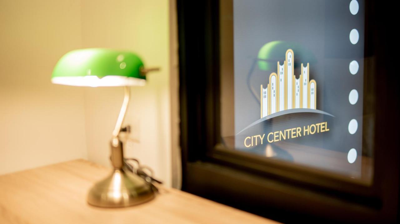 City Center Hotel Tajcshung Kültér fotó